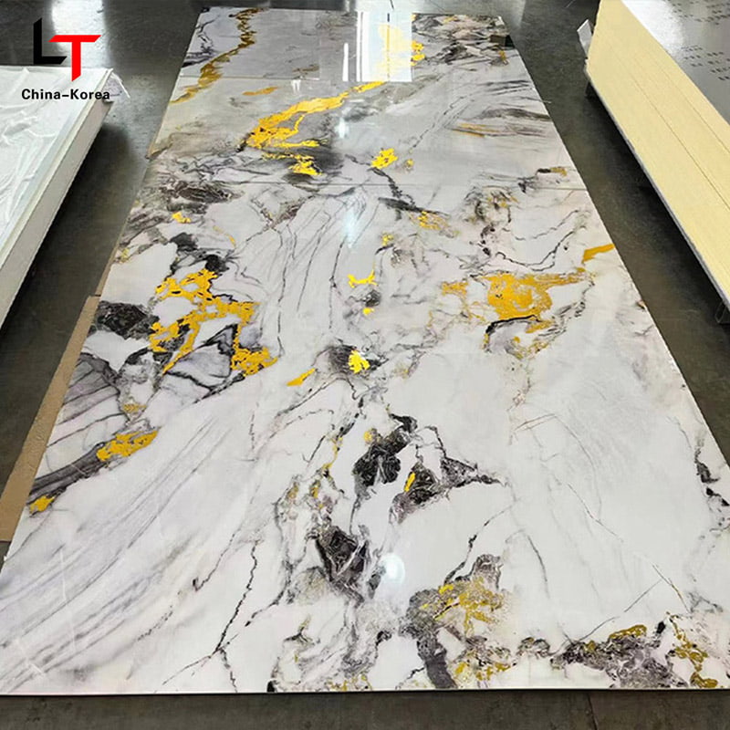 Panneau UV imperméable de PVC de 1220×2440mm 3mm pour la décoration intérieure de panneau de mur avec la finition à haute brillance pour le décor de conception de bureau de maison